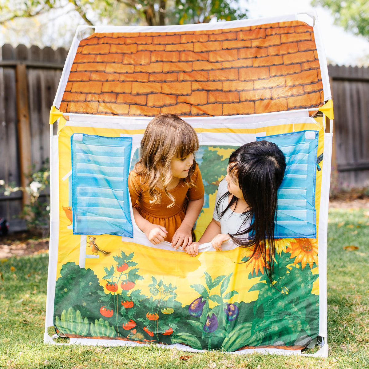 Cozy Cottage Play Tent P3