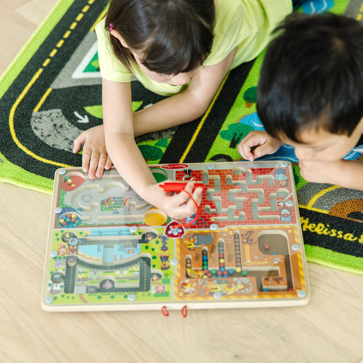 PAW Patrol Wooden 4-in-1 Magnetic Wand Maze Board Y9