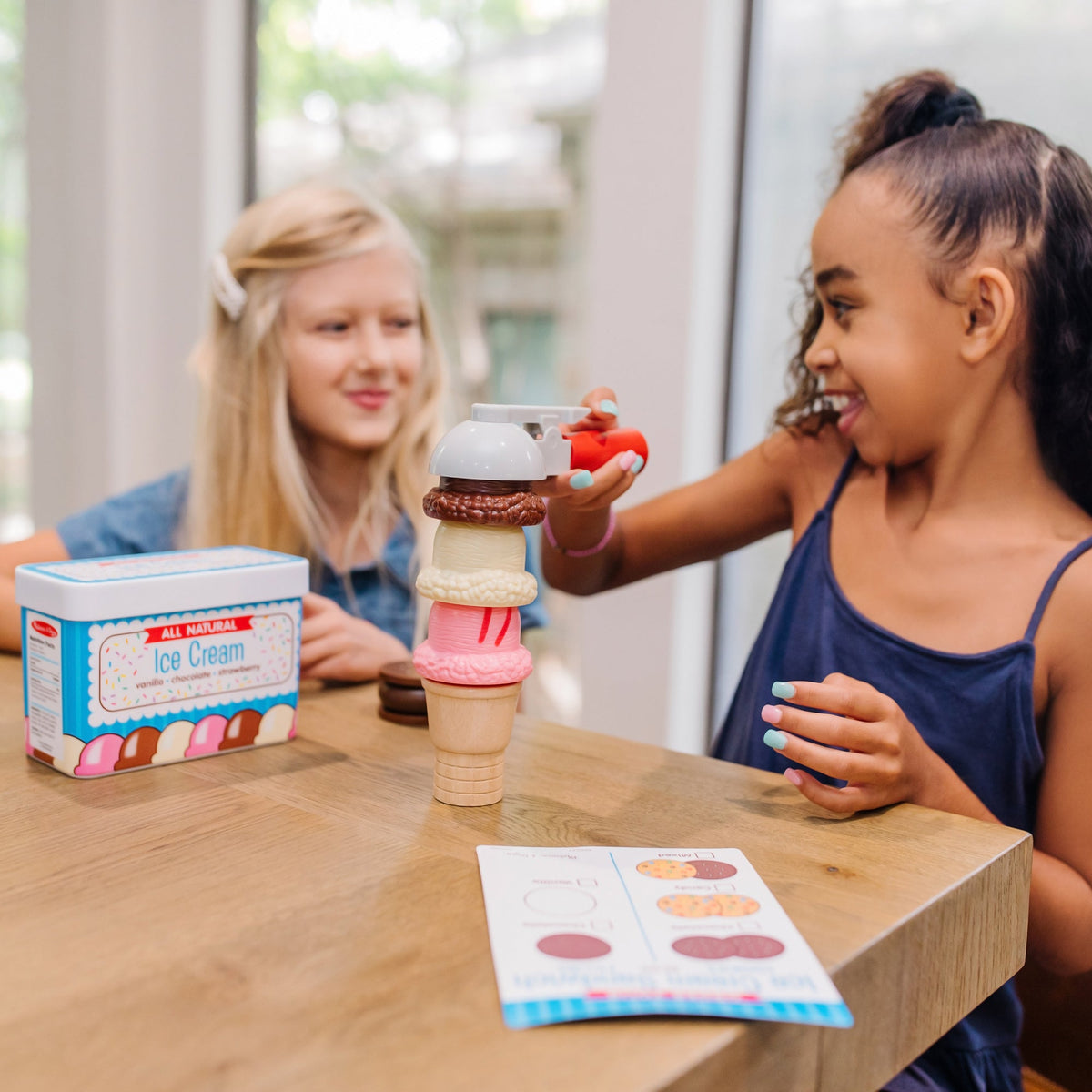 Scoops & Sandwiches Ice Cream Play Set T2