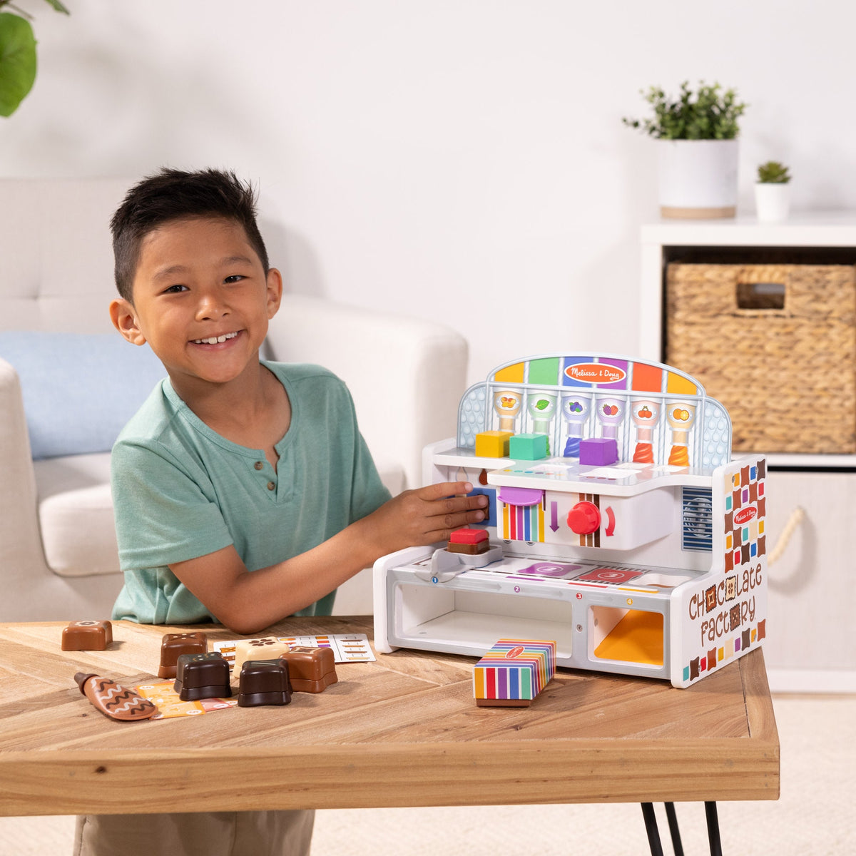 Wooden Chocolate Factory Play Set O8