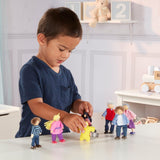 Wooden Doll Family Q6