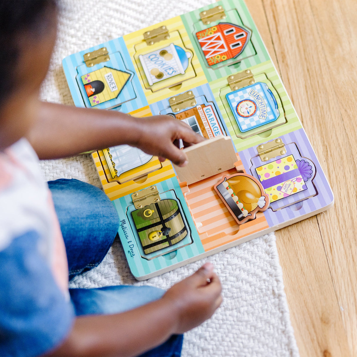 Wooden Magnetic Hide & Seek Board L6