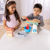 Wooden Make-a-Cake Mixer Set D6